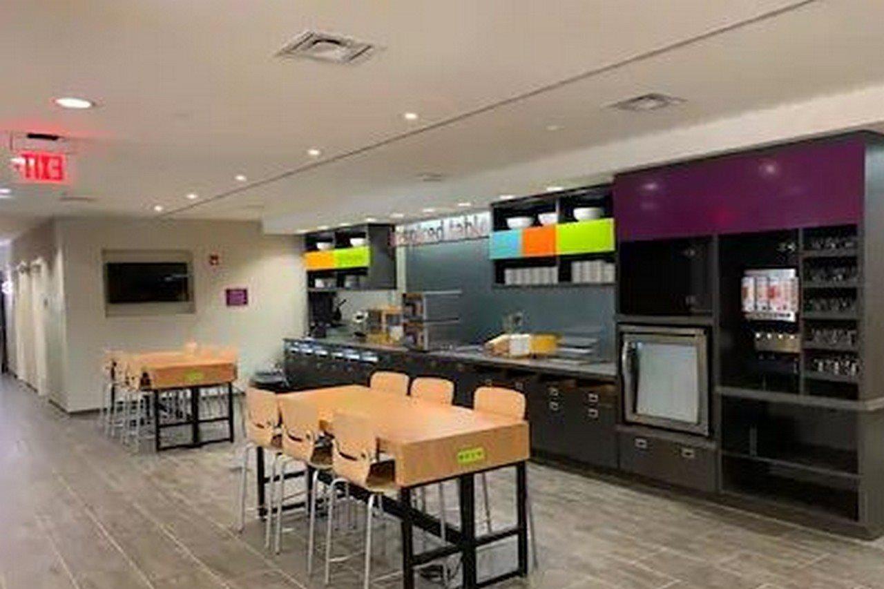 Home2 Suites By Hilton Newark Airport Exterior photo