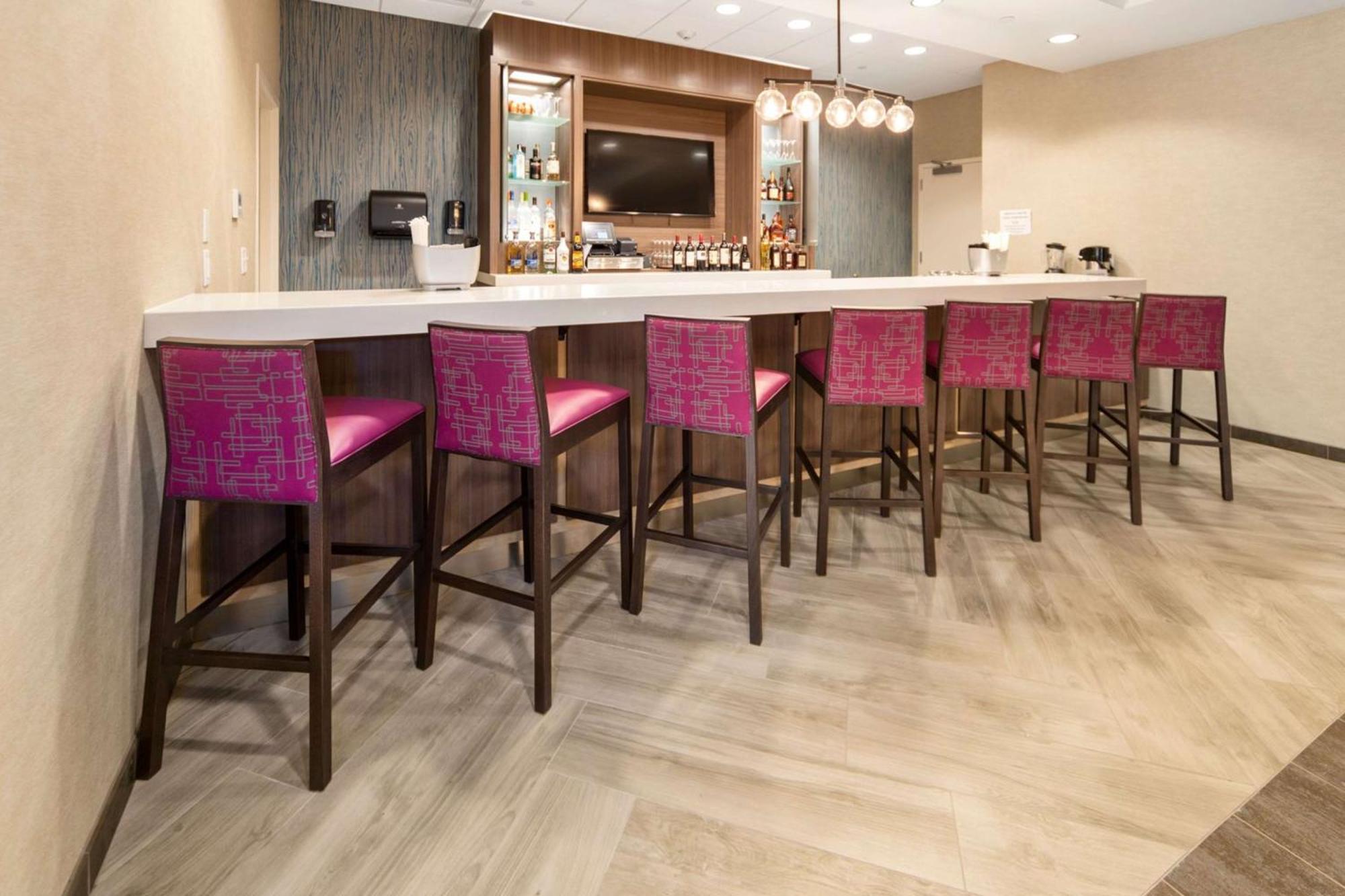 Home2 Suites By Hilton Newark Airport Exterior photo