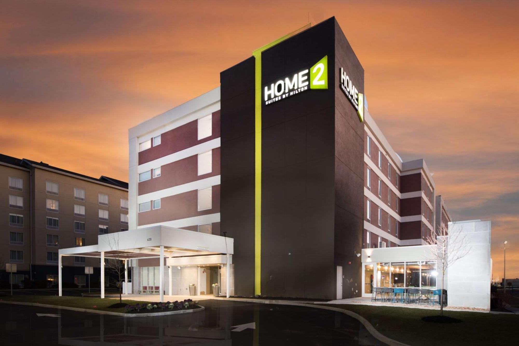 Home2 Suites By Hilton Newark Airport Exterior photo